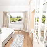 Mayfairk1 Inishnaneill