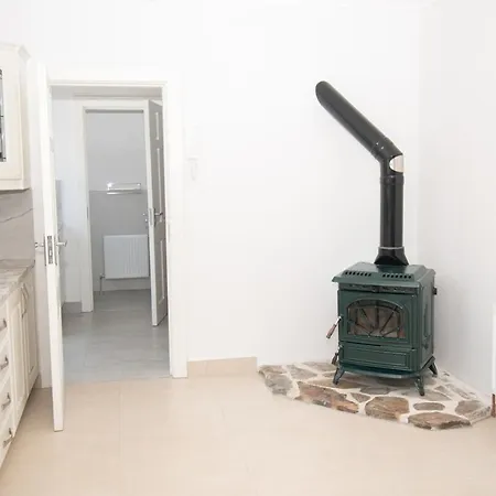 Mayfairk1 فيلة *