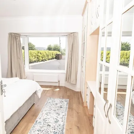 Mayfairk1 Inishnaneill