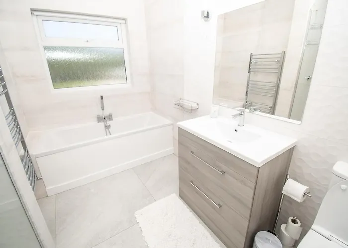 Mayfairk1 Inishnaneill